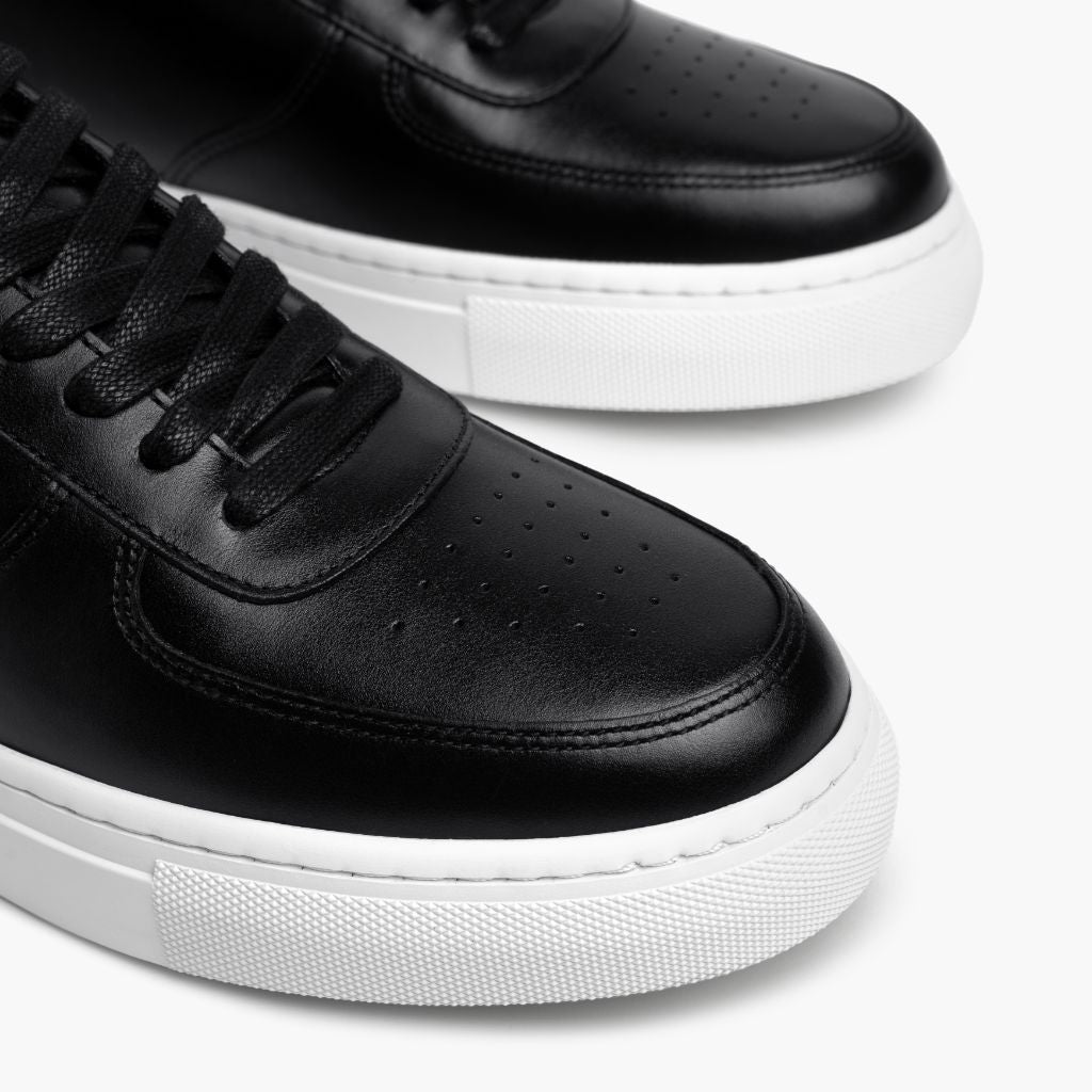 Thursday Boot Company Men’s court low top sneaker in black leather‎ Men main image 2
