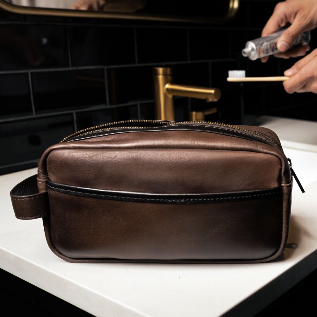 boots travel toiletry bag Men's Dopp Kit in Brown 'Anejo' Leather Rod Action::Ultra Light - Fast tassel Catfish Rods & Poles it’s as durable as