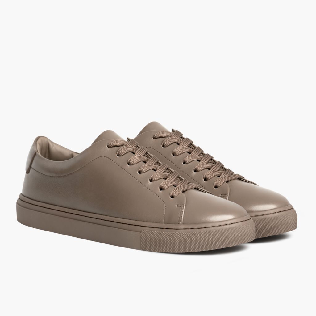 Men's Encore Low Top Sneaker In White Leather - Thursday