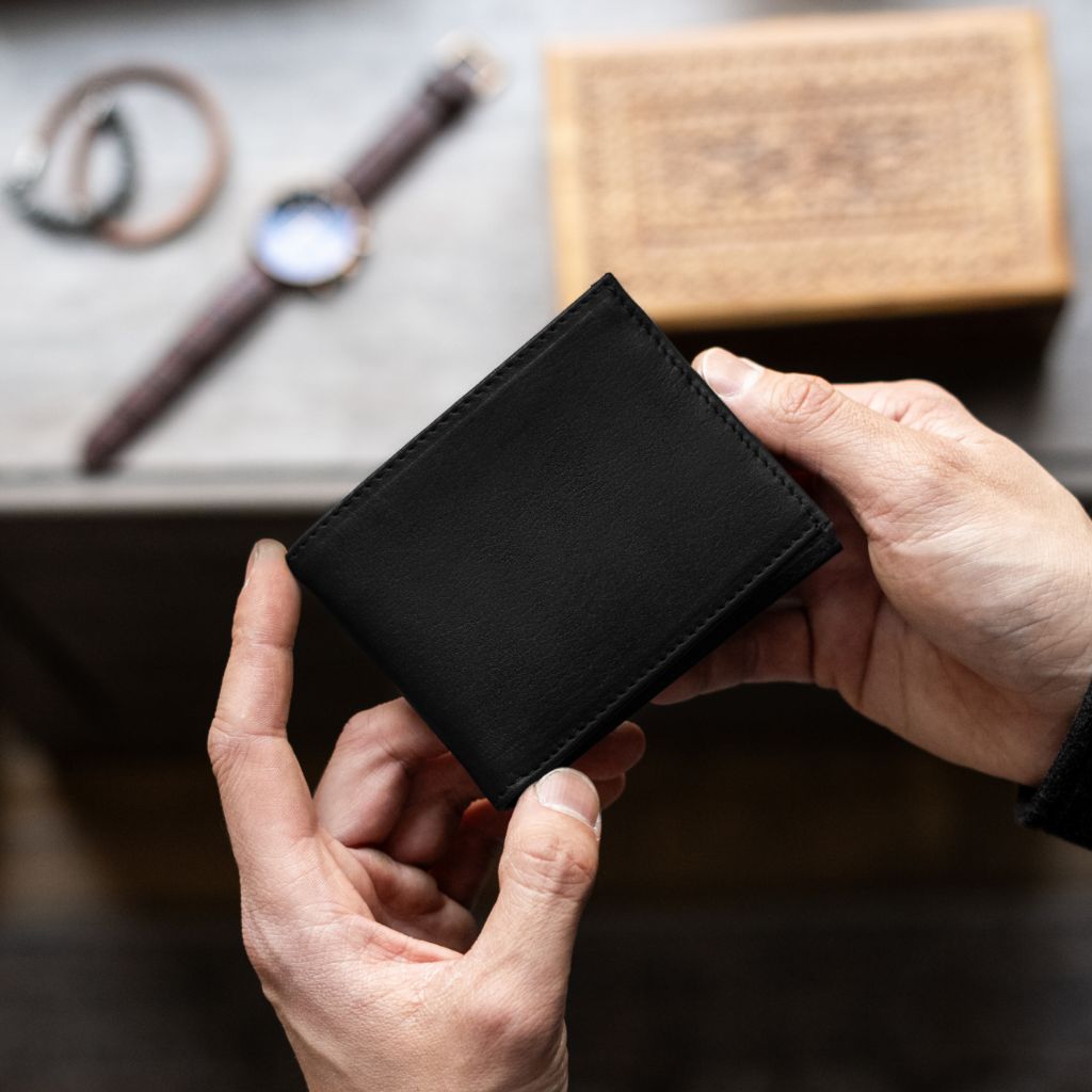 Minimalist Bifold Wallet in Black Leather - Thursday Boot Company