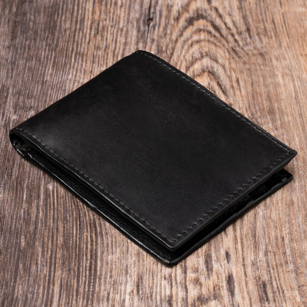 Minimalist Leather Bifold Wallet in Black x Natural Teacore