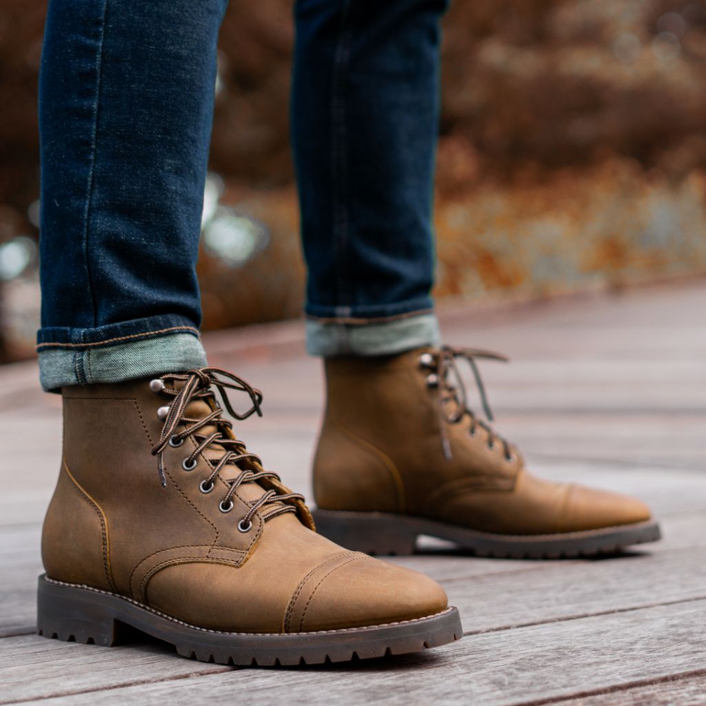 Men's Lug Sole Captain Lace-Up Boot In Tan 'Old Town' Thursday