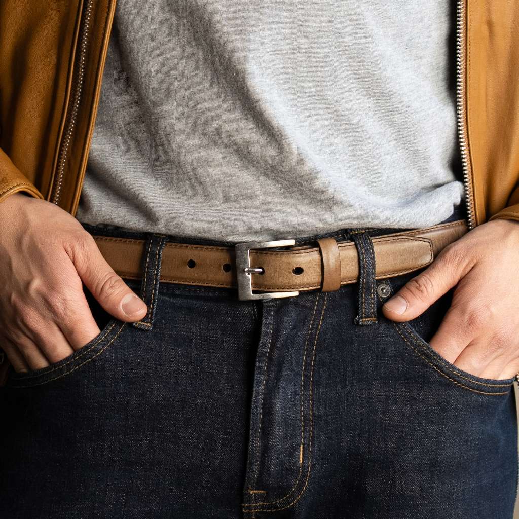 Men's Classic Leather Belt In Natural Horween® CXL - Thursday Boots