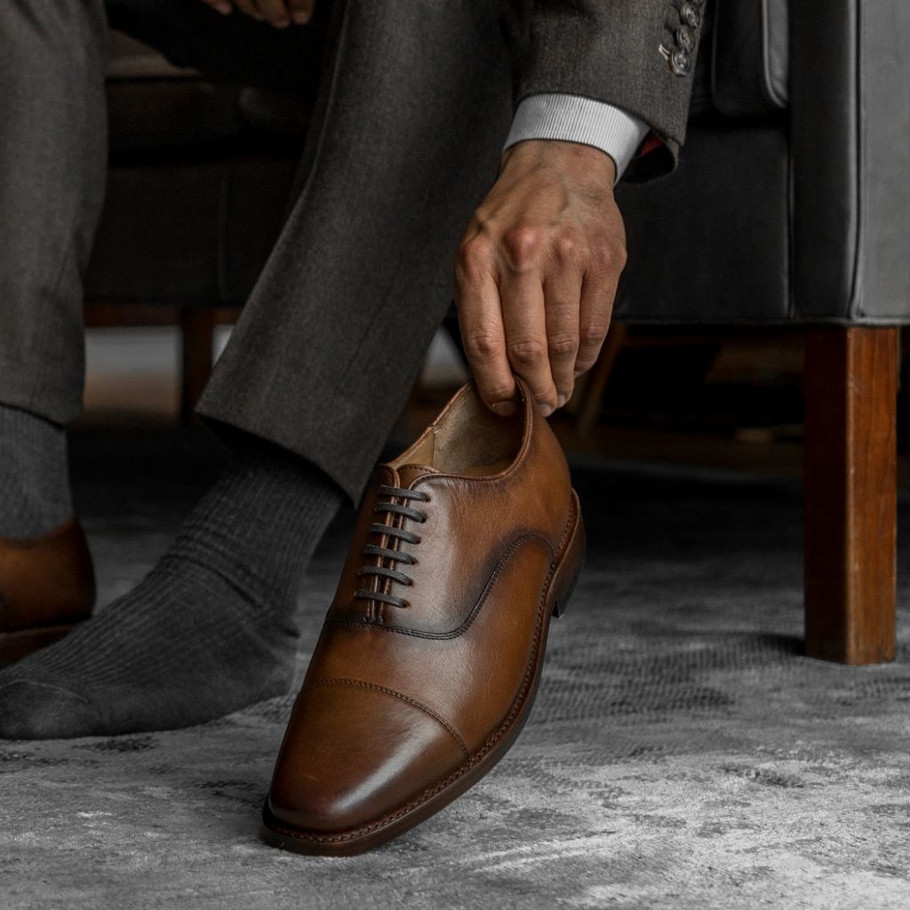Thursday Boot Company Executive Handcrafted Oxford Dress Shoes in Brandy Men\'s 9 s-l1200.jpg main image 3