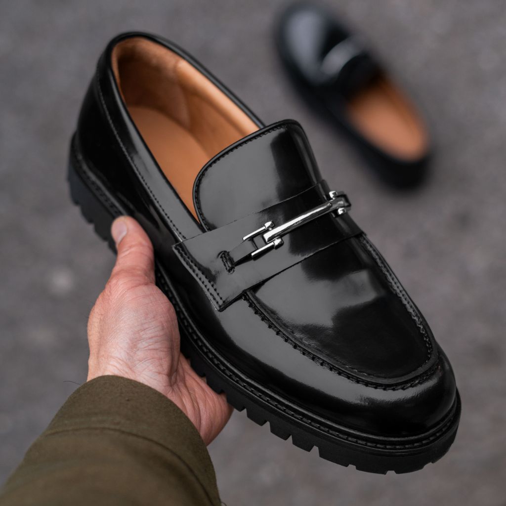 Men's Penny Lug Sole Loafer In Black Silver Thursday