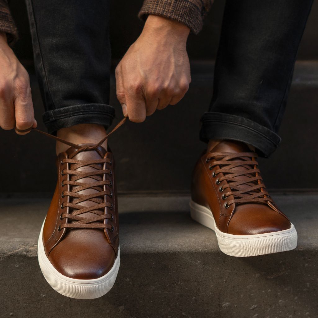 Men's Premier Low Top In Brown 'Hickory' Leather - Thursday
