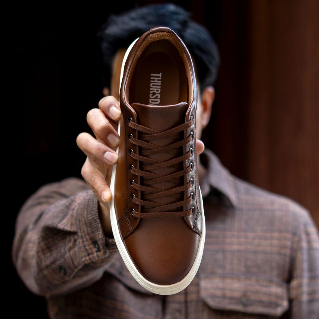 Men's Premier Low Top In Brown 'Hickory' Leather - Thursday