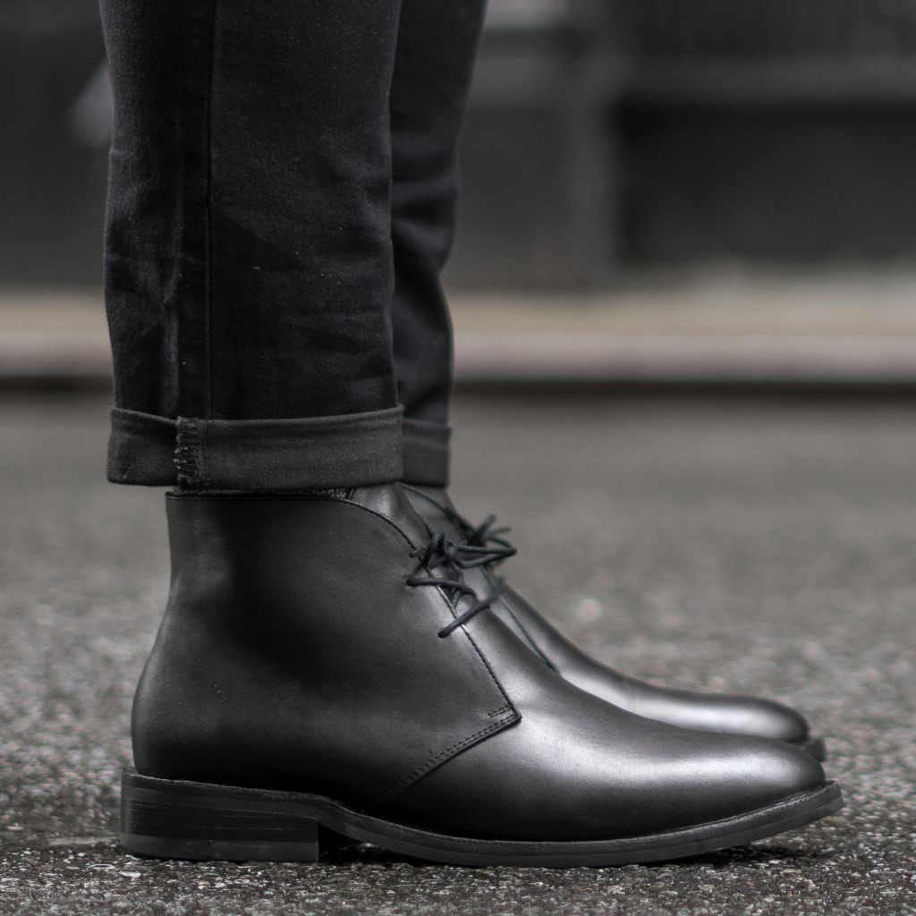 Men's Scout Chukka Boot In Black Leather Thursday Boot Company