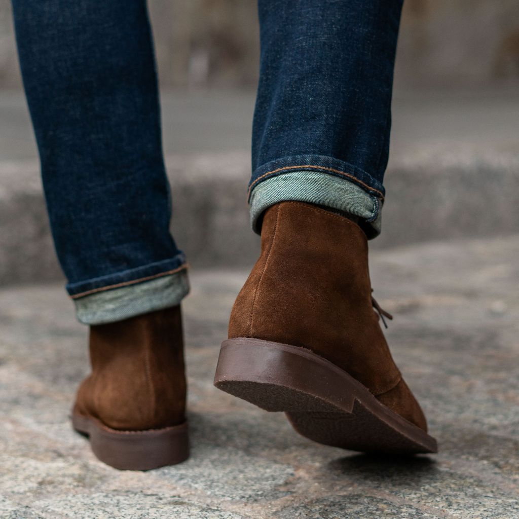 thursday boots scout tobacco Thursday Boot Company Men's Cinnamon Suede Scout Chukka Size 6.5