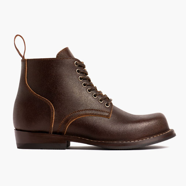 Men's Heritage Captain Boot In Rustic Brown Leather - Thursday