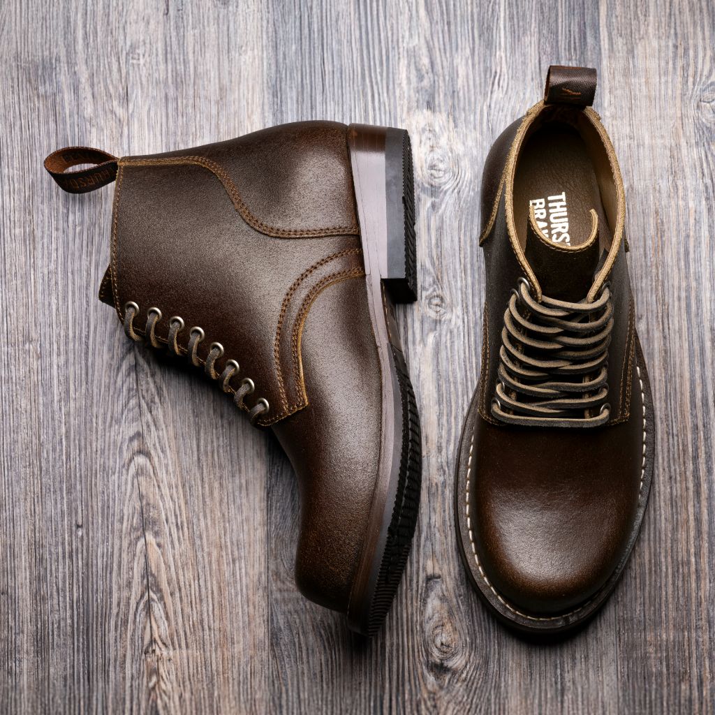 Men's Brawler Boot In Cinnamon Waxed Flesh Leather - Thursday