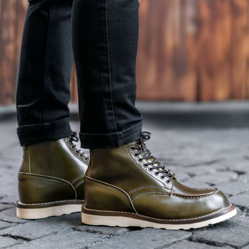 Thursday Boot Company “Captain” Men\'s Olive Green Suede Chukka Lace-Up Boots Shoe Thursday Captain Boot Terracotta Boots Explorer  main image 3