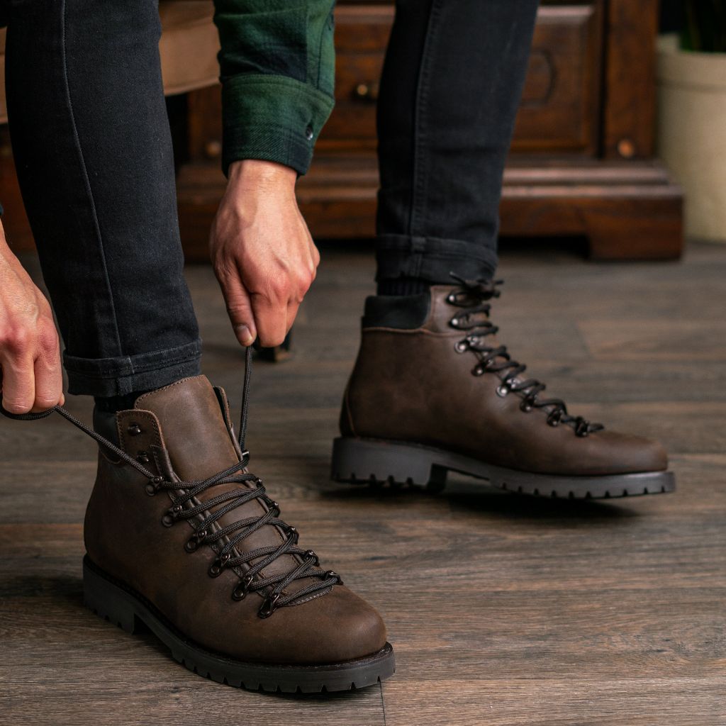 thursday boots commander tobacco Men's Commander Hiker Boot In Brown 'Tobacco' Leather
