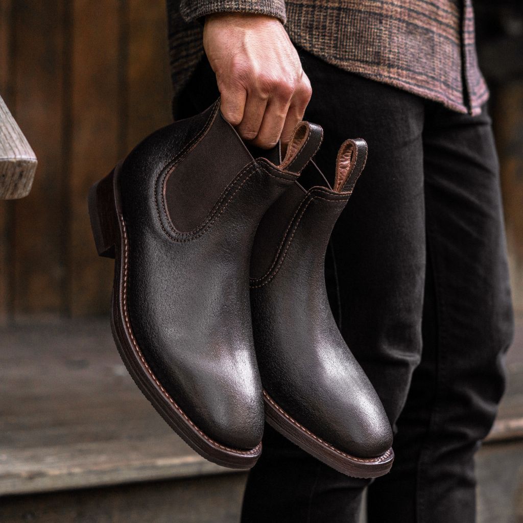 Men's Journeyman Boot In Brown 'Cacao' Roughout Leather Thursday