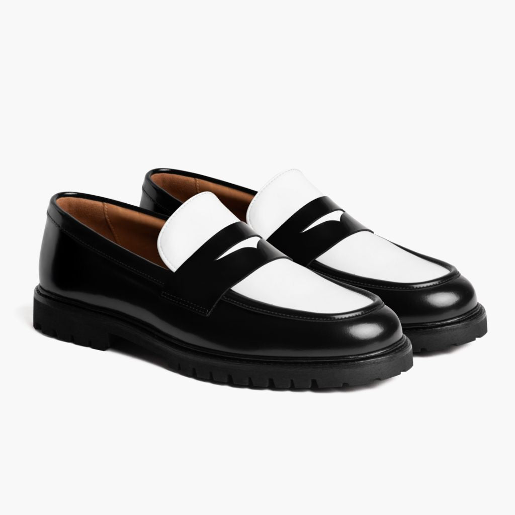 Men's Penny Lug Sole Loafer In Black Leather