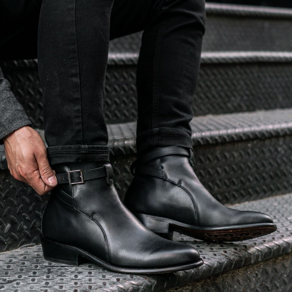 Men's Rogue Jodhpur Boot In Black Leather - Thursday Boot