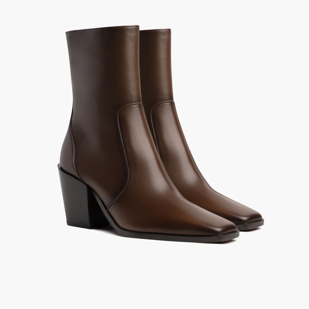 Women's Soho High Heel Zip-Up Boot In Chocolate Leather - Thursday