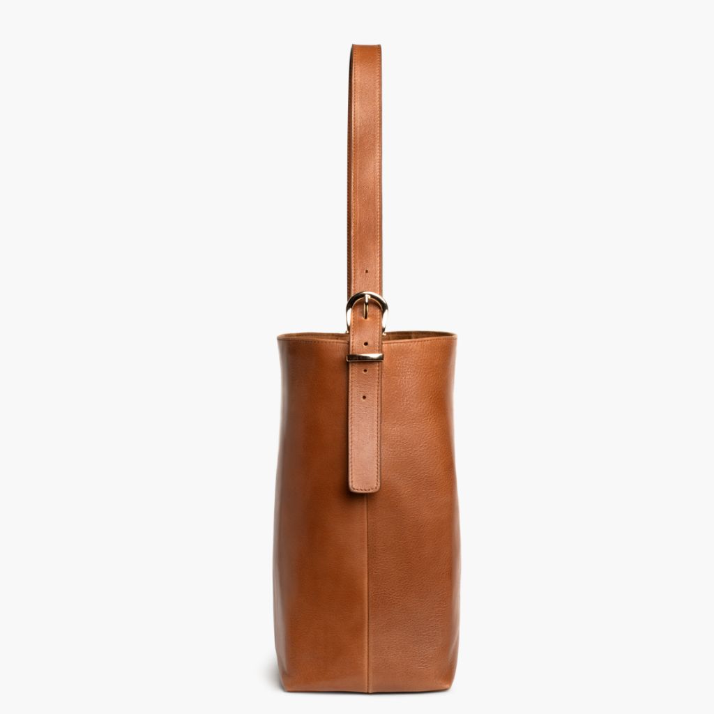 Bucket bag on sale saddle