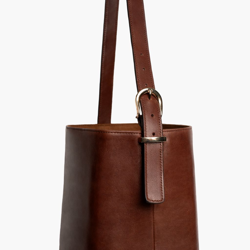 Women's Leather Bucket Bag in Brown 'Toscanello' Thursday