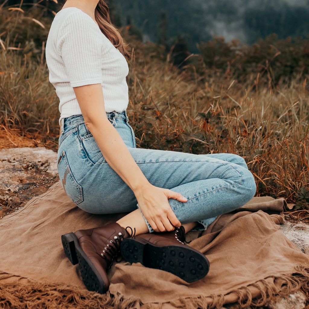 Women's Captain Lace-Up Boot In Tan 'Walnut' Leather - Thursday Boots