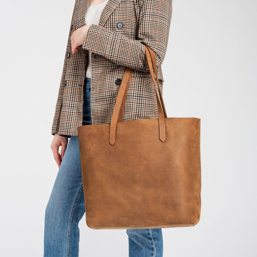 Women's Large Leather Tote Bag in Tan 'Vintage Cognac' - Thursday