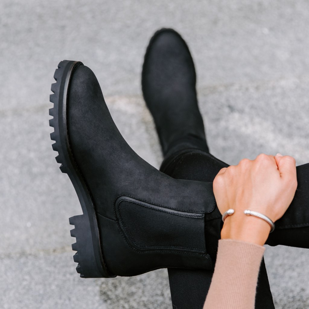 garn Kæledyr industri Women's Legend Chelsea Boot In Black Matte Leather - Thursday Boots