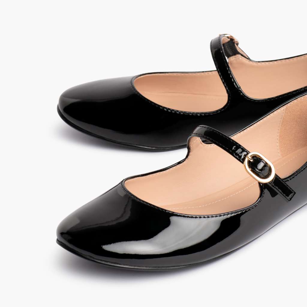 Women's Mary Jane Loafer In Black Patent Leather - Thursday