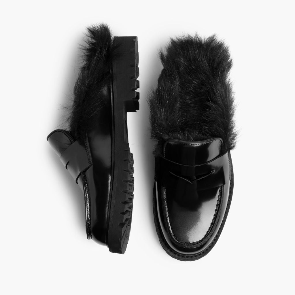Women's Penny Mule Shoe In Black Shearling - Thursday