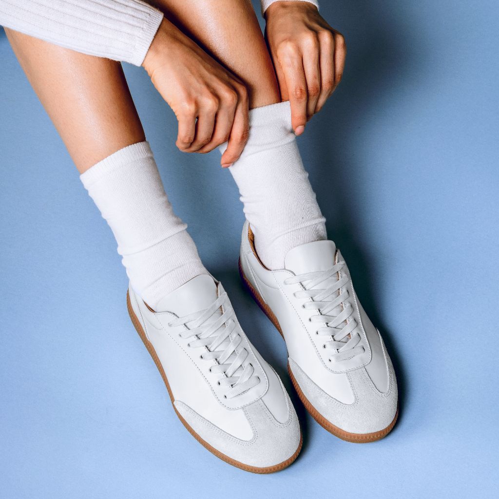 Women's Vista Low Top In White Leather - Thursday