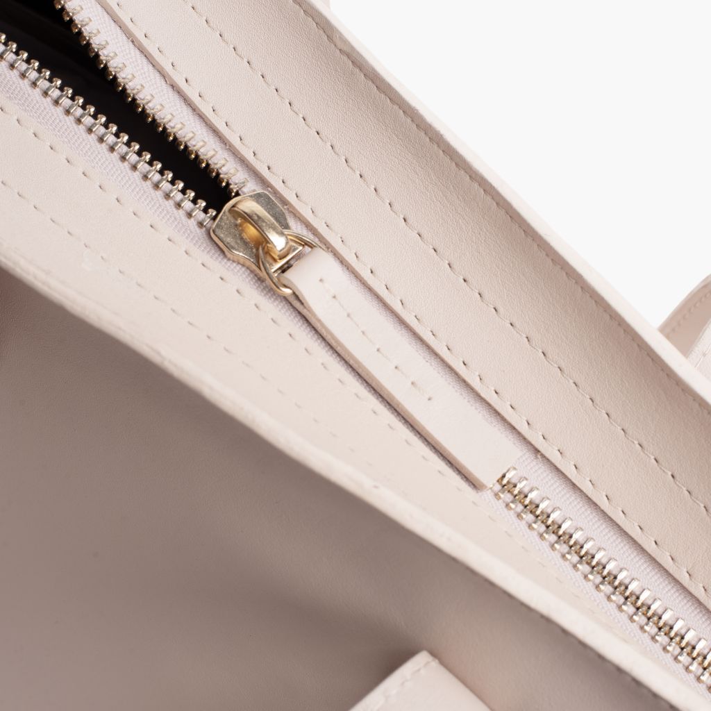 【新品未使用】STANDARD SUPPLY TIDY TOTE S Beige 新品未使用】STANDARD SUPPLY TIDY TOTE S Beige