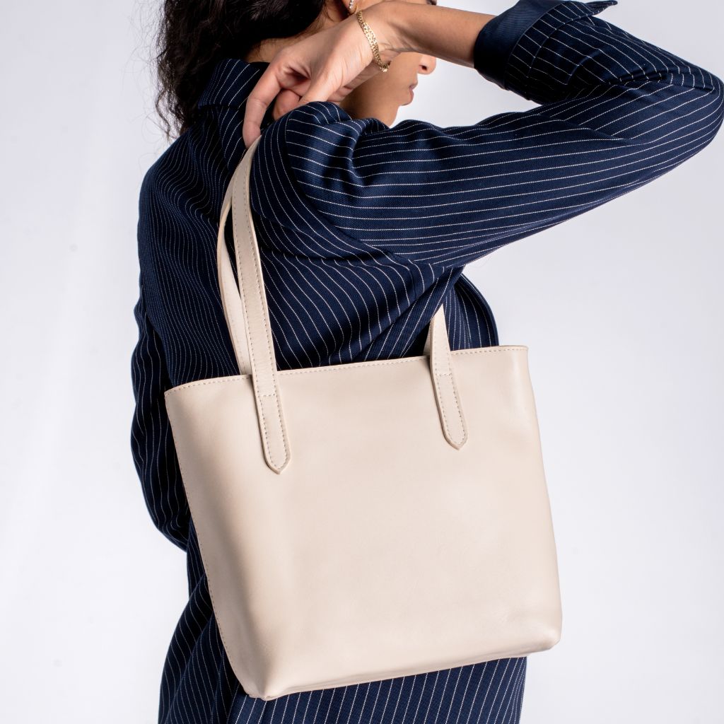 Women's Small Leather Zipper Tote Bag In Beige – Thursday