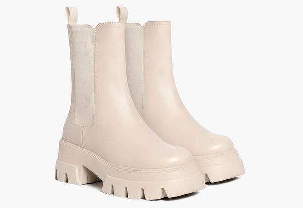 Women's Reign Chunky Outsole Chelsea Boot In Cream - Thursday Boots