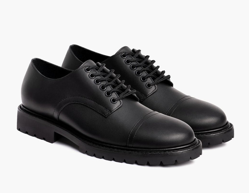 Men's Statesman Derby Shoe in Black Oil Tan Leather