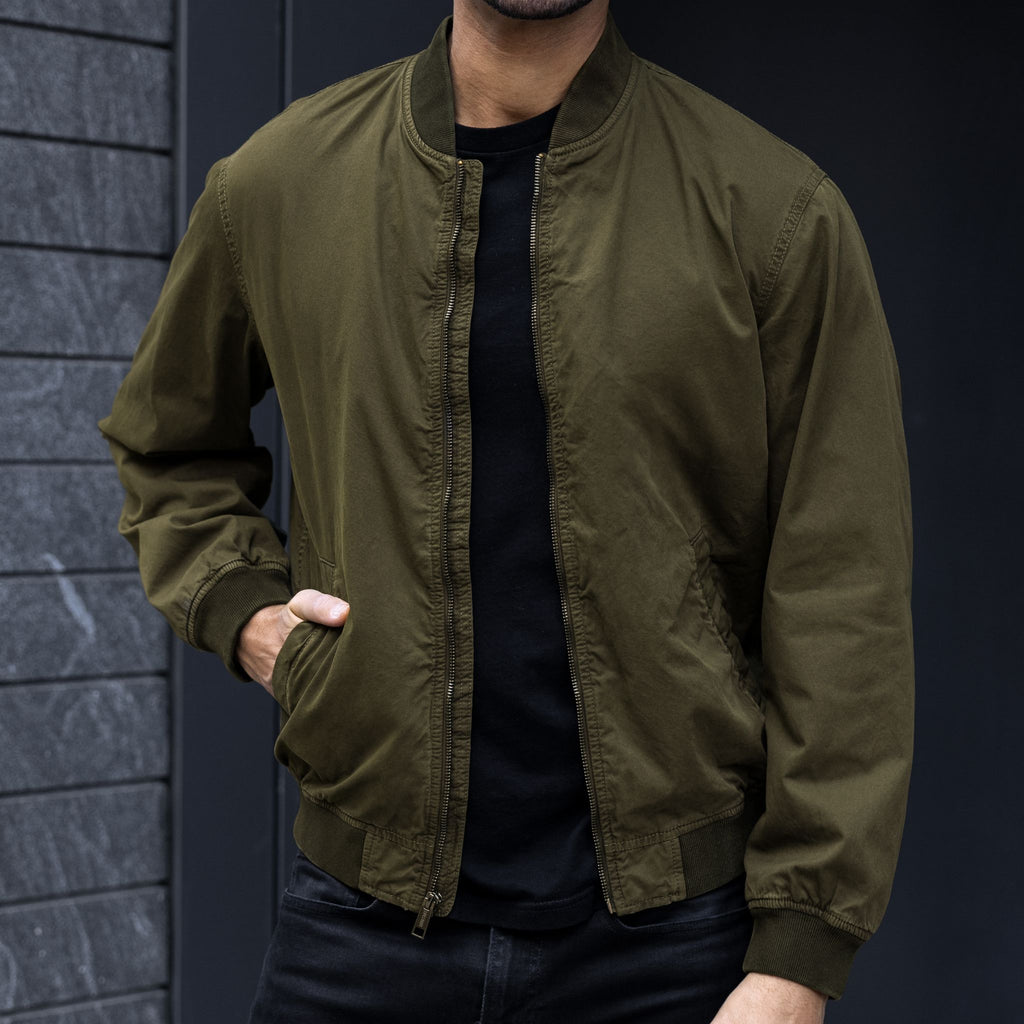 Men's Bomber Jacket In Army Green
