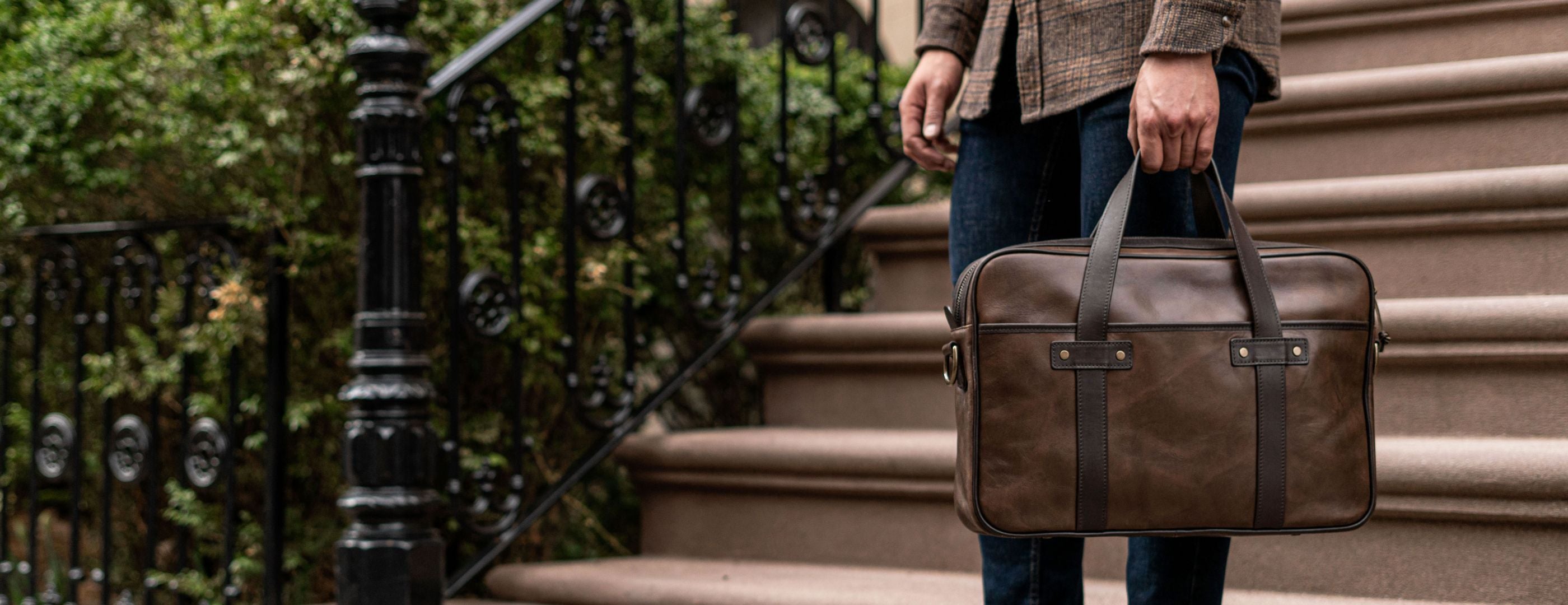 Commute Bag Men's Commuter Messenger Bag in Brown 'Anejo' Leather - Thursday