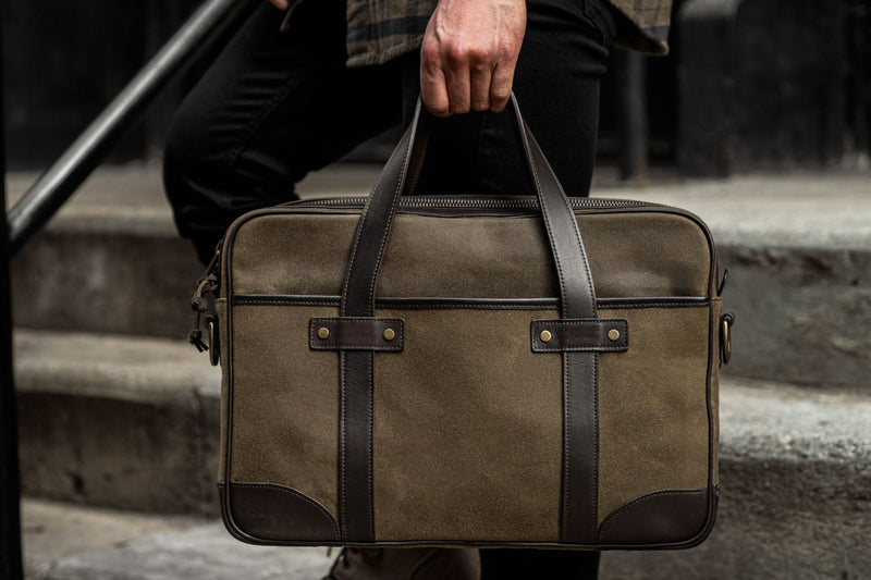 tobacco canvas Men's Commuter Messenger Bag in Brown 'Tobacco' Canvas tobacco canvas Men's Commuter Messenger Bag in Brown 'Tobacco' Canvas