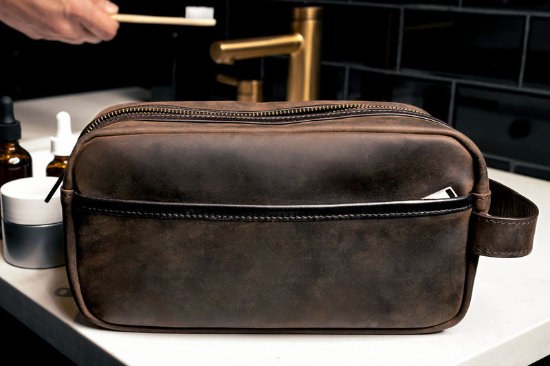 Men's Dopps Men's Dopp Kit Toiletry Bag in Brown 'Tobacco' Leather - Thursday