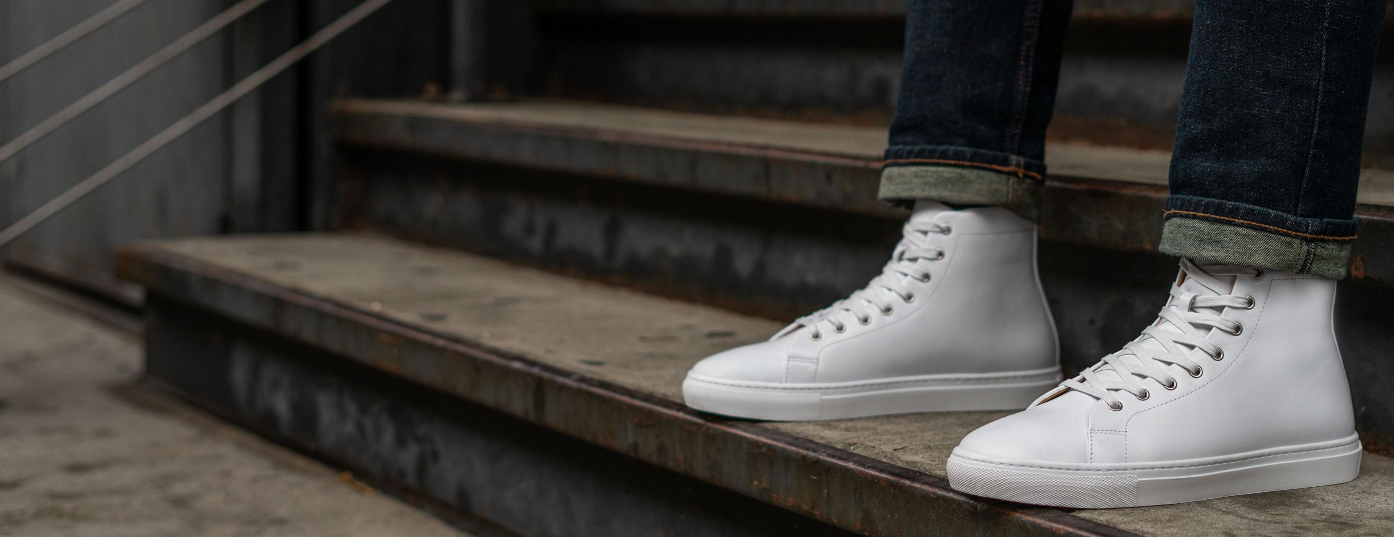 Men's Premier Low Top In White Leather - Thursday Boot Company