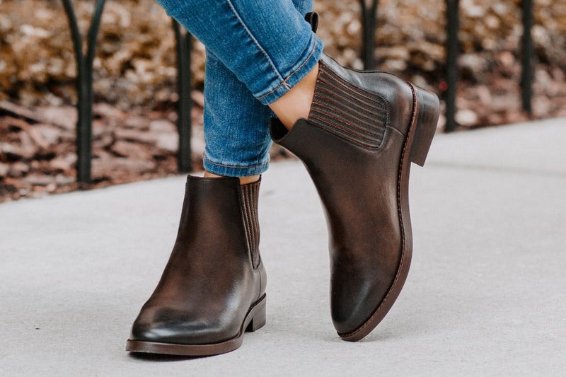 Women's Dreamer Chelsea Boot In Black Coffee Leather - Thursday Boots