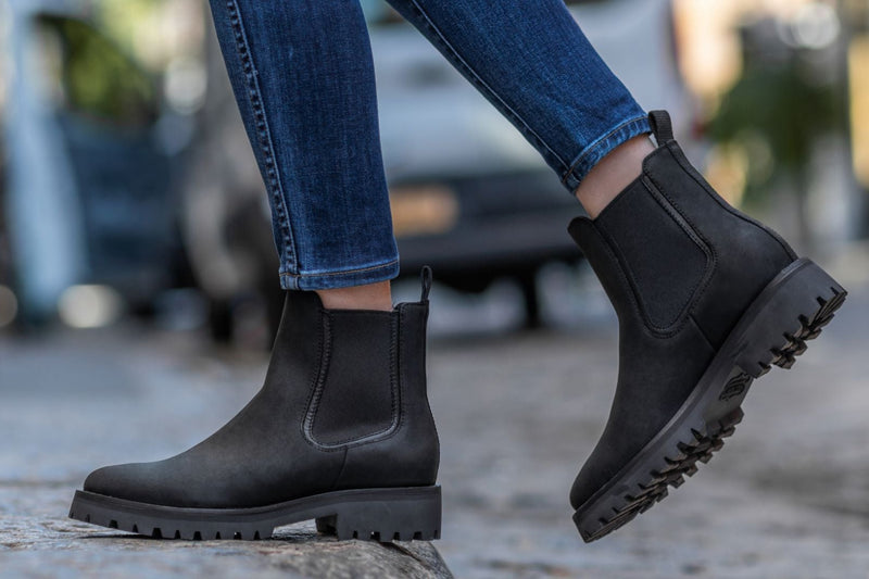 Women's Legend Chelsea Boot In Black Leather - Thursday Boots