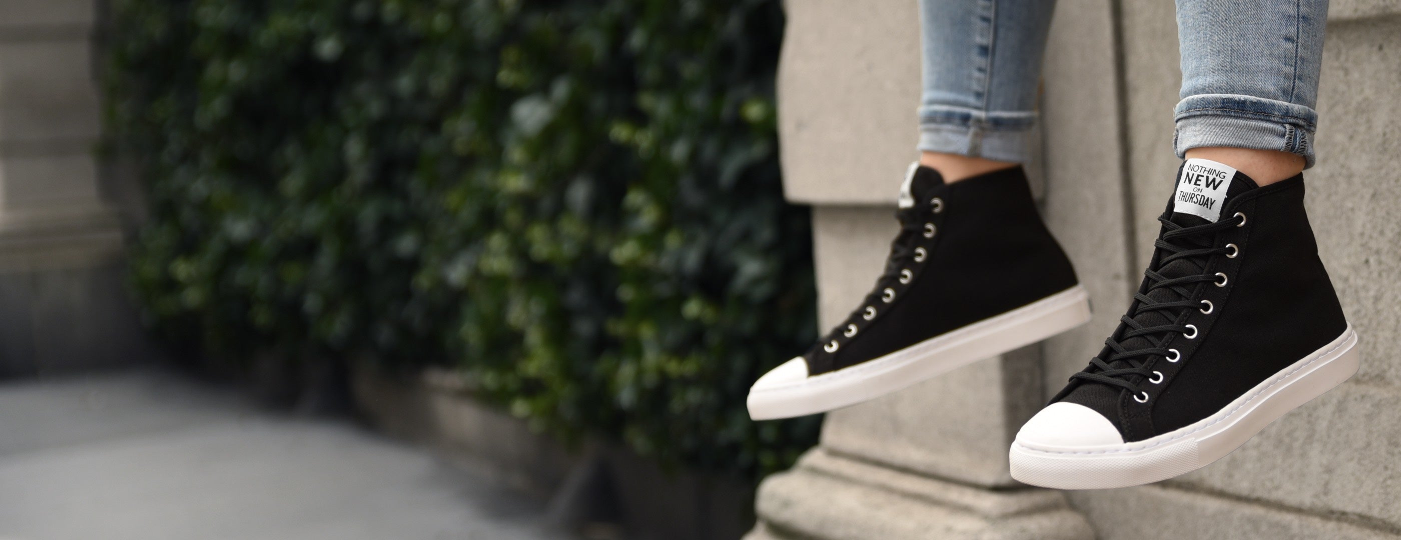 5.6 Wiederverwendete Plastikflaschen &amp;<br class="mobile-hide"> 160 Gallonen Wassereinsparung pro Paar