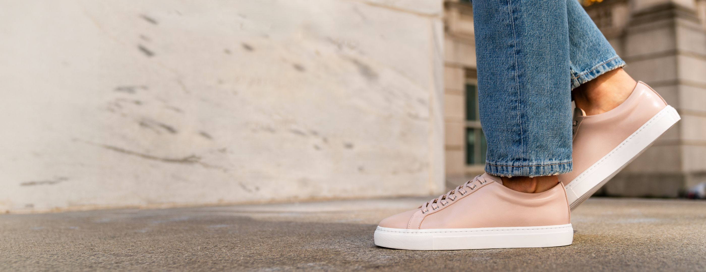 Premier Low-Top