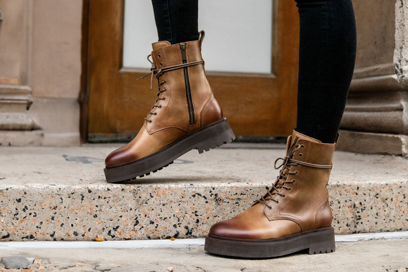 Delize Amazon Damen Boots Quest Natural