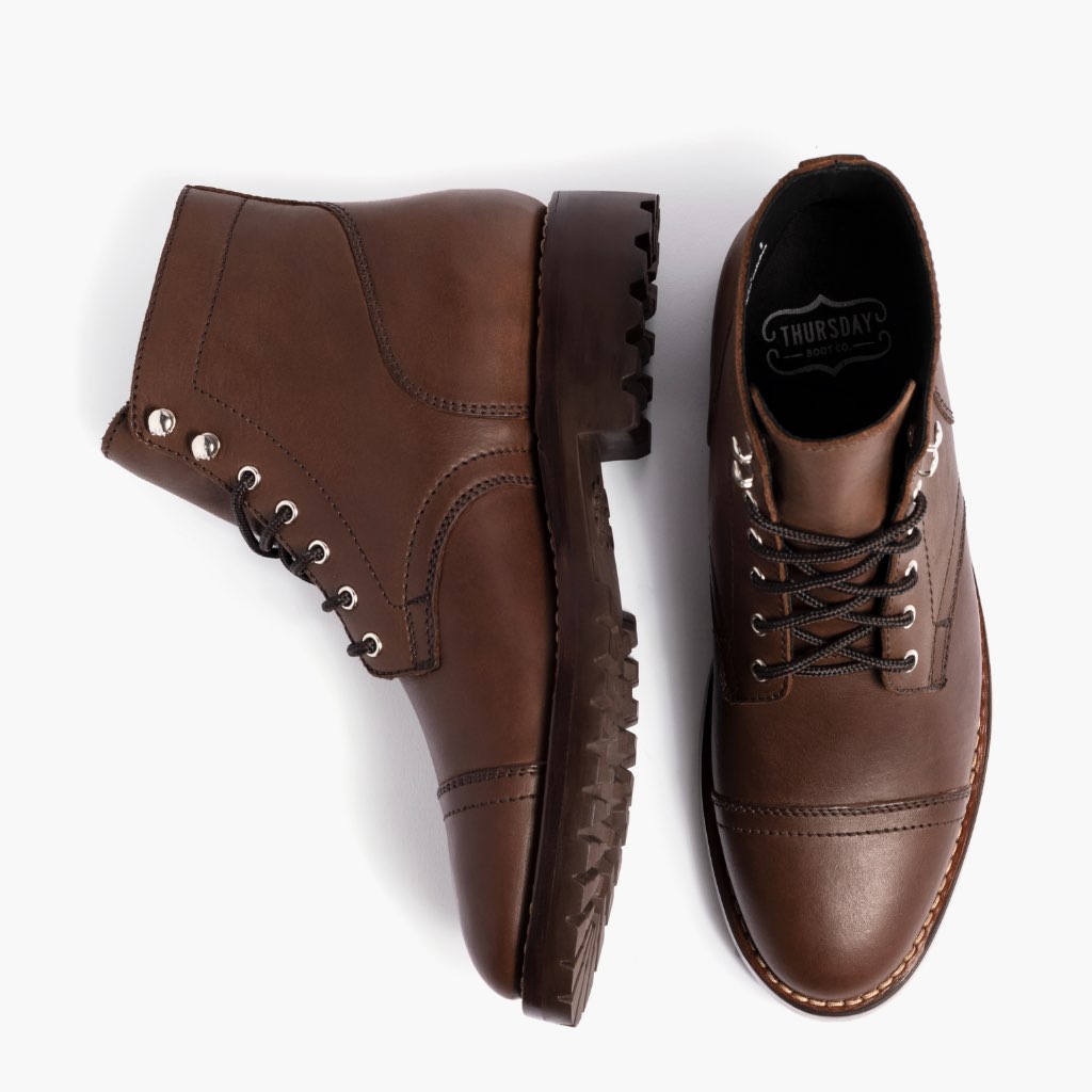 Men's Lug Sole Captain Lace-Up Boot In Whiskey Brown
