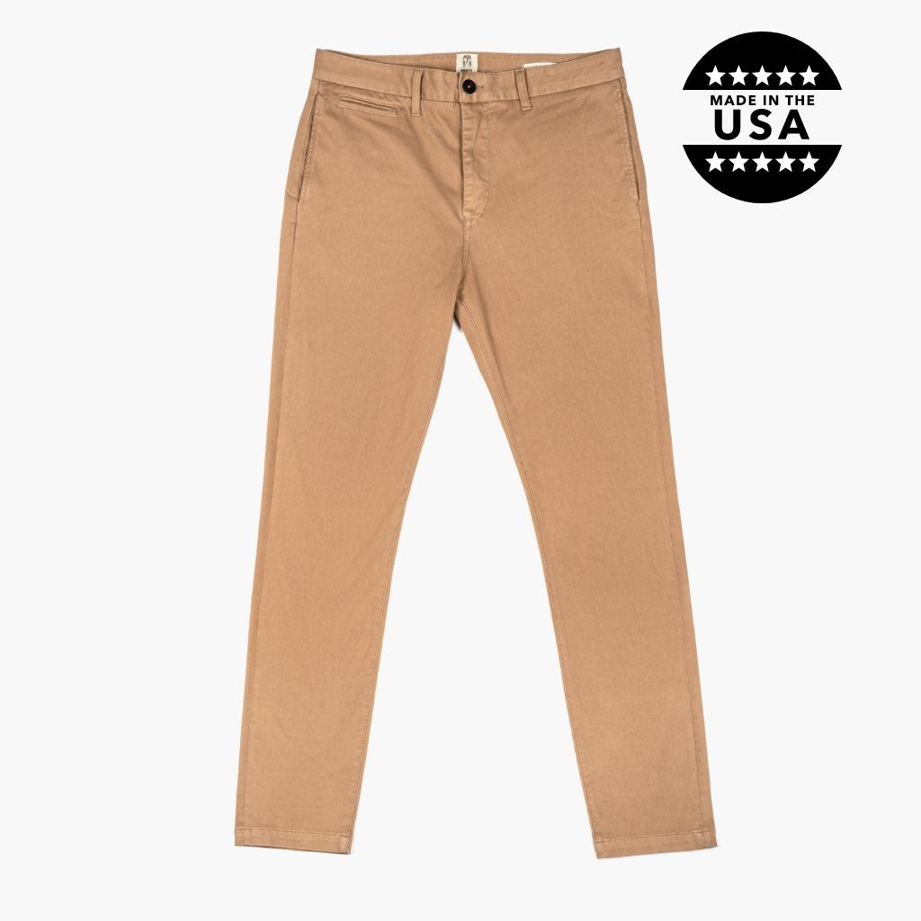 LEE CASUALS WRINKLE FREE PANTS, Men's Fashion, Bottoms, Chinos on Carousell