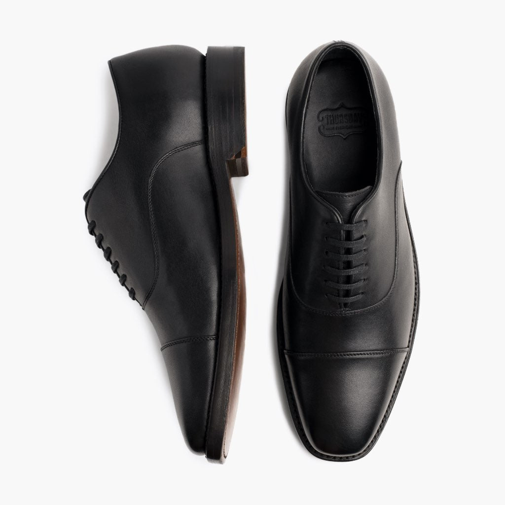 Men's Executive Cap Toe Dress Shoe In Black Leather - Thursday