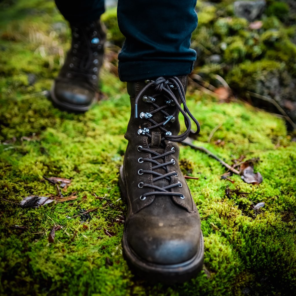 Rugged Outdoor Men\'s Boots - Olive and Black Men main image 4