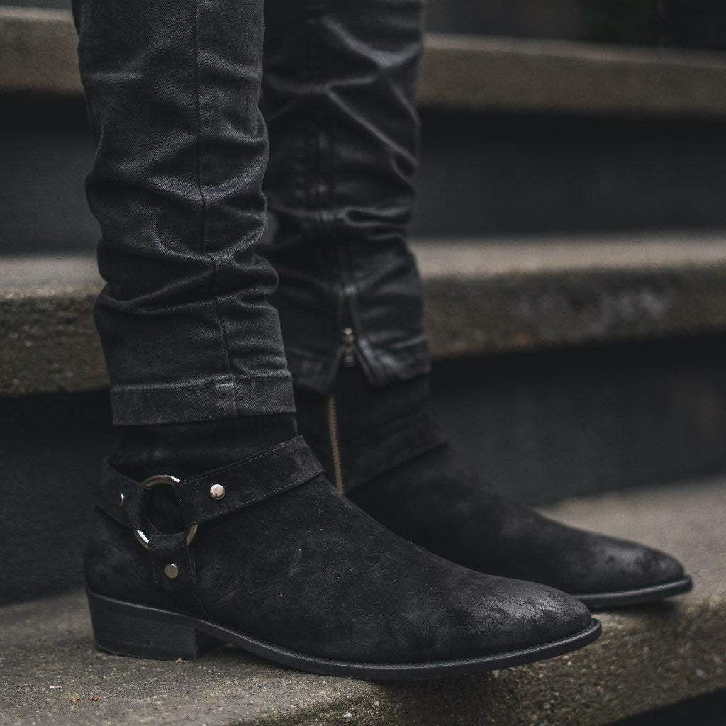 Men's Harness O-Ring Boot In Black Suede