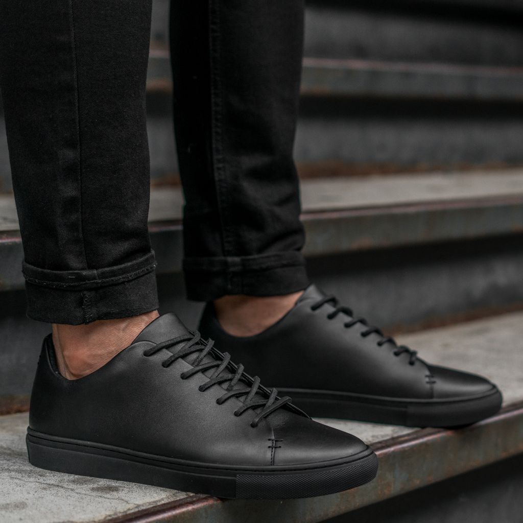 Women's Premier Low Top In Black Leather - Thursday Boot Company