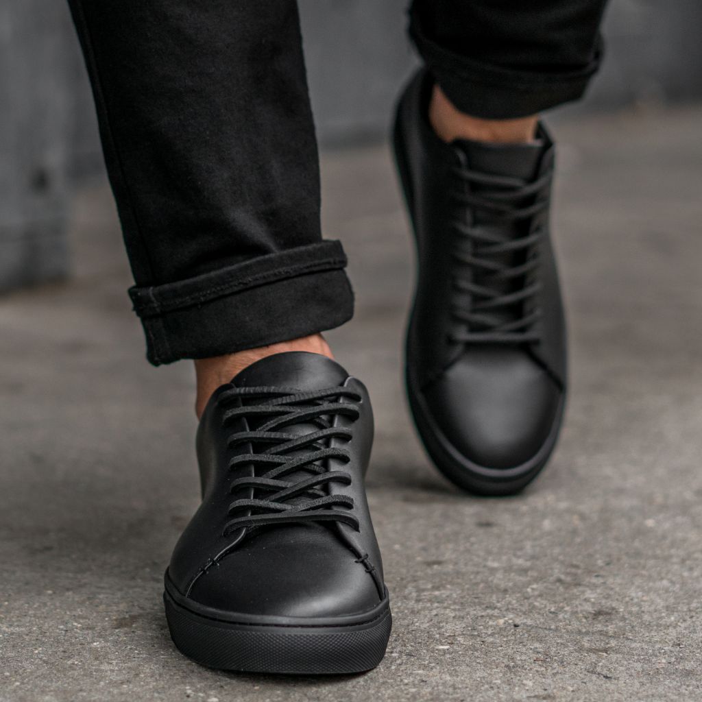 Men's Premier Low Top In Black Vachetta Leather - Thursday Boots